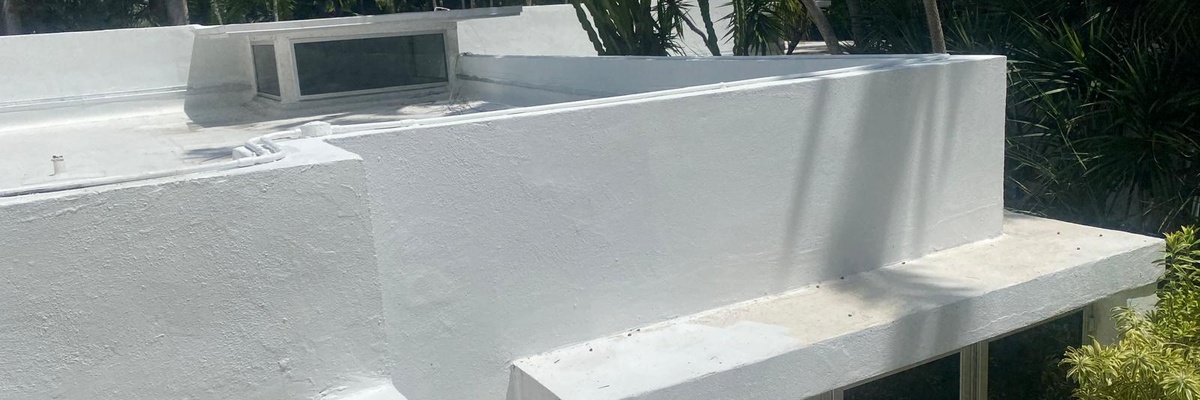 TPO Roofing Installation – Modern Luxury Residence